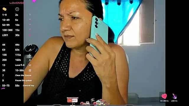 Snapshot of Angelblue_ chatting on 05/19/26, 04:46 Angelblue online show from 05/19/26, 04:46