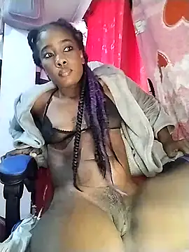 Snapshot of coral1727 chatting on 02/03/25, 10:43 coral1727 online show from 02/03/25, 10:43