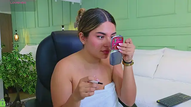 kataliina   online show from 04/01/26, 11:55