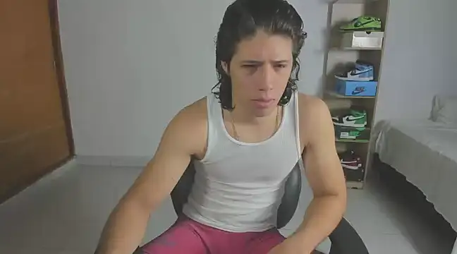 imtonny19 online show from 03/07/25, 12:48