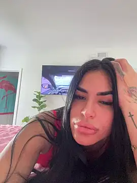 Karoltriguena online show from 03/08/26, 06:55