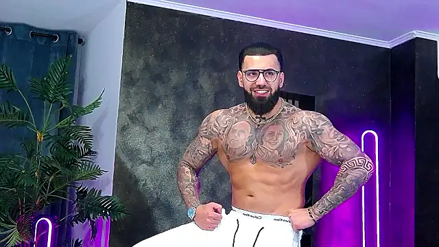 masterkingofmusclee online show from 02/03/26, 08:58