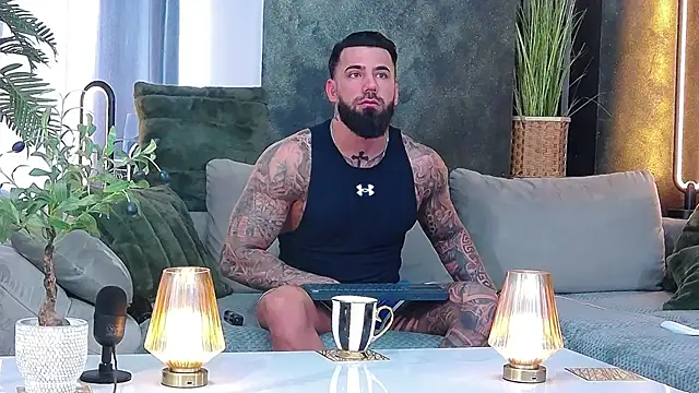 masterkingofmusclee online show from 04/01/26, 08:04