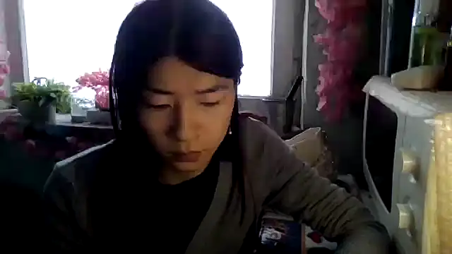 CarlyJoy online show from 11/04/25, 08:02