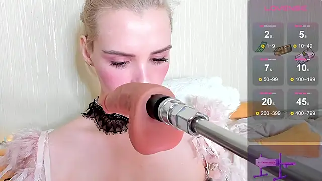 Kaya Devis online show from 02/21/25, 07:56