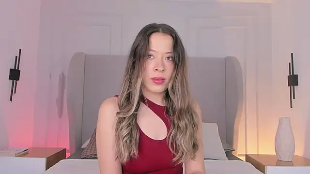 Snapshot of chloe_d chatting on 11/08/25, 01:22 chloe d online show from 11/08/25, 01:22