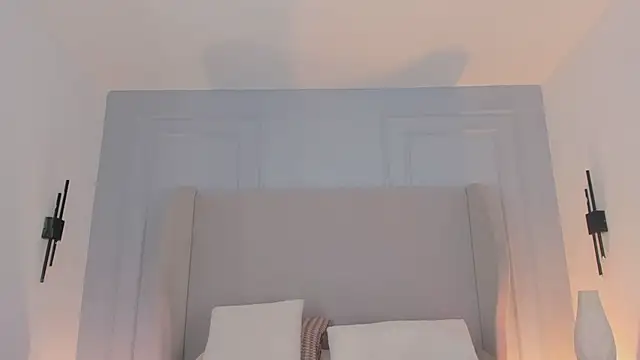 chloe d online show from 03/31/26, 12:16