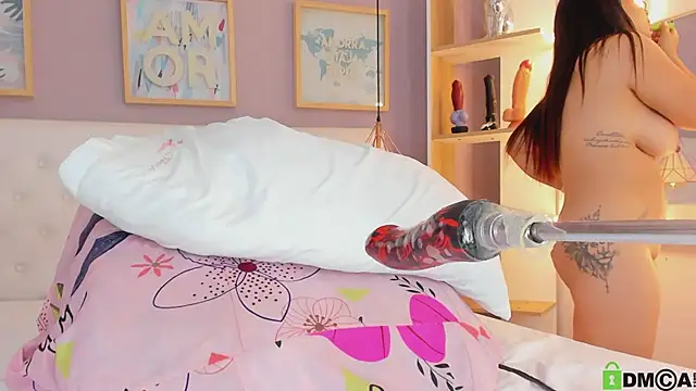 Snapshot of julyanna_ chatting on 11/20/25, 08:19 julyanna online show from 11/20/25, 08:19