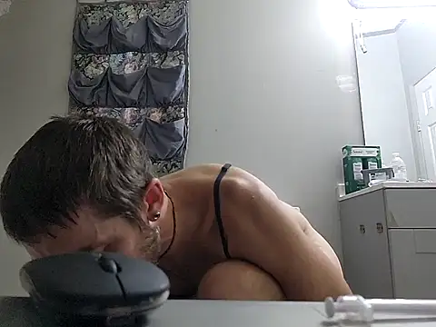 Bi curious86 online show from 09/22/25, 09:28