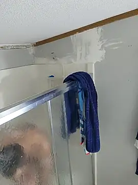 Bi curious86 online show from 02/25/26, 06:50