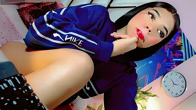 Snapshot of Hannahsmit chatting on 01/31/25, 07:18 Hannahsmit online show from 01/31/25, 07:18