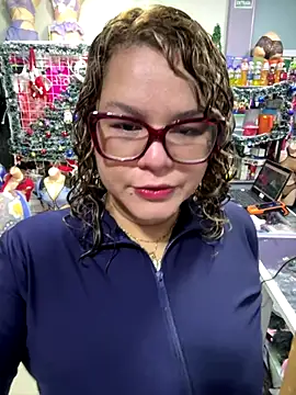 ROSALIALUCY online show from 01/07/26, 11:45