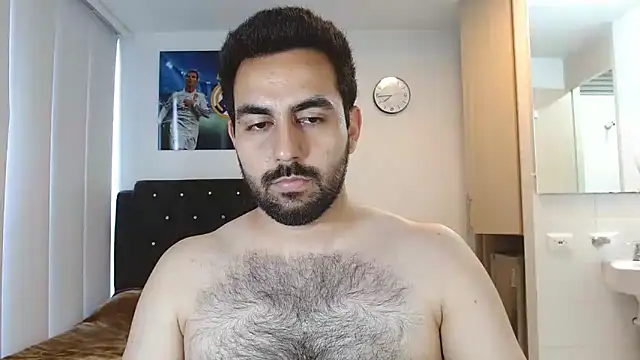 Snapshot of omarmohammedhot2 chatting on 01/28/25, 03:46 omarmohammedhot2 online show from 01/28/25, 03:46