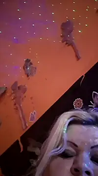 Snapshot of ducicsajsziii chatting on 02/21/25, 07:34 ducicsajsziii online show from 02/21/25, 07:34