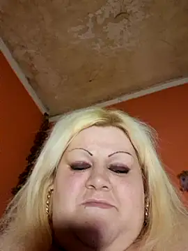 Snapshot of ducicsajsziii chatting on 03/07/25, 11:27 ducicsajsziii online show from 03/07/25, 11:27