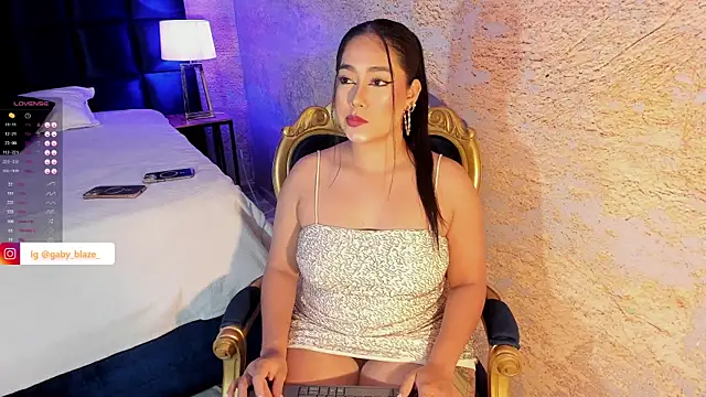 Snapshot of Gaby_Blaze chatting on 02/03/25, 07:00 Gaby Blaze online show from 02/03/25, 07:00