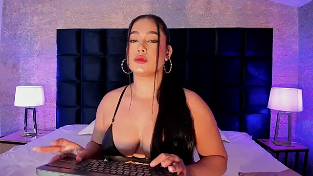 Snapshot of Gaby_Blaze chatting on 02/06/25, 06:56 Gaby Blaze online show from 02/06/25, 06:56