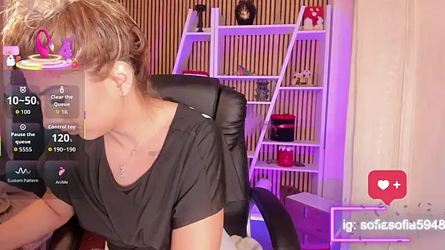 Snapshot of sofiah_ chatting on 02/07/26, 05:05 sofiah online show from 02/07/26, 05:05