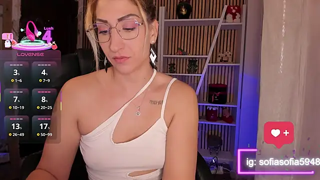 Snapshot of sofiah_ chatting on 02/21/26, 11:33 sofiah online show from 02/21/26, 11:33