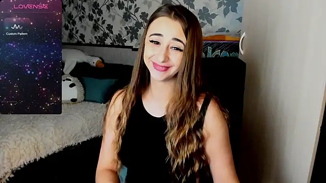 Snapshot of weakness4u chatting on 12/20/24, 09:00 weakness4u online show from 12/20/24, 09:00