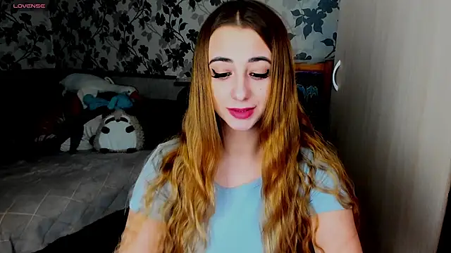 Snapshot of weakness4u chatting on 02/08/25, 04:47 weakness4u online show from 02/08/25, 04:47