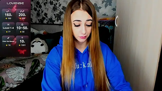 Snapshot of weakness4u chatting on 03/07/25, 02:25 weakness4u online show from 03/07/25, 02:25