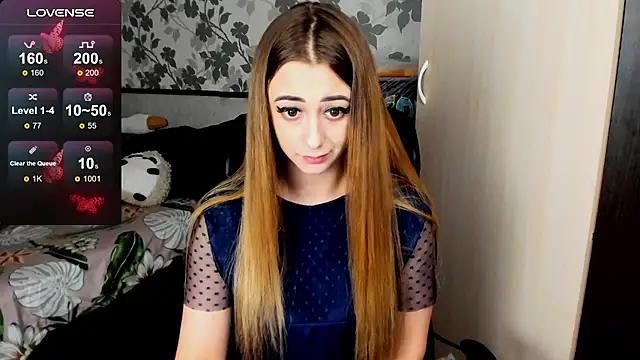 Snapshot of weakness4u chatting on 03/12/25, 03:24 weakness4u online show from 03/12/25, 03:24