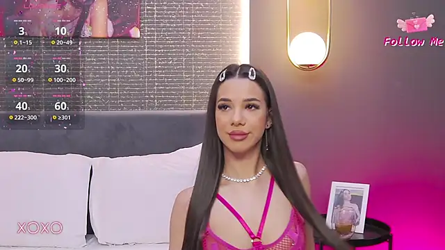 LaraKent online show from 02/27/25, 08:53