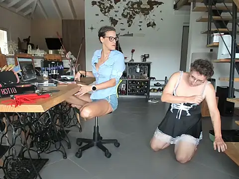 Snapshot of Madame_Callie chatting on 09/22/25, 12:51 Madame Callie online show from 09/22/25, 12:51