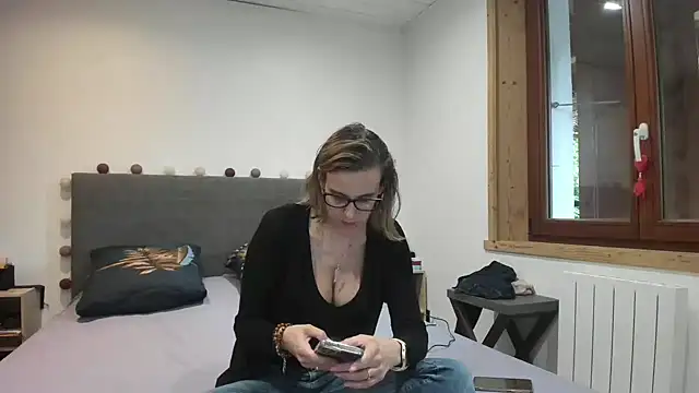 Madame Callie online show from 06/09/26, 01:23