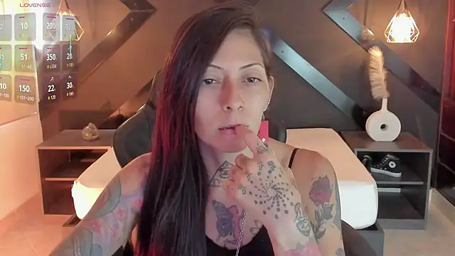 dark gotica online show from 04/09/26, 07:08