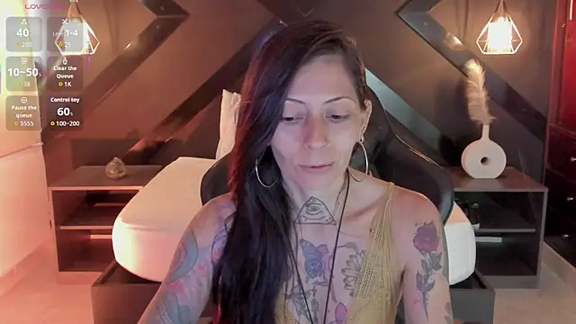 dark gotica online show from 04/17/26, 12:30