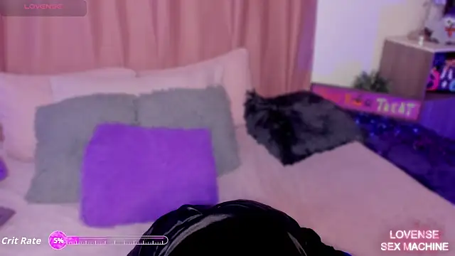 Snapshot of DianaBrownXX chatting on 10/31/25, 03:51 DianaBrownXX online show from 10/31/25, 03:51