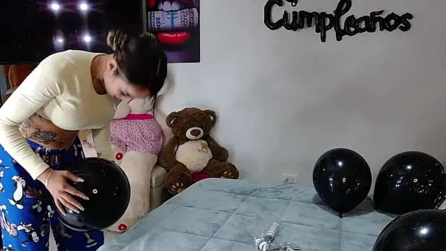 Niky 777 online show from 11/14/25, 08:51