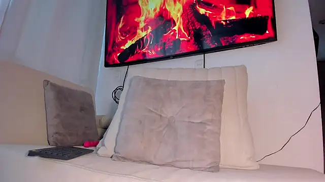 HannahDavis  online show from 04/10/26, 12:10