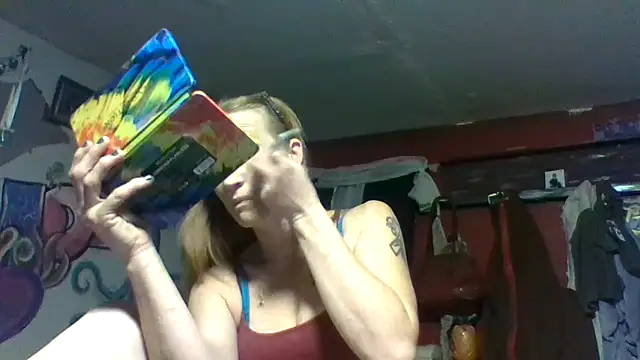 Snapshot of 4EyedSluttyGinger chatting on 12/23/24, 04:39 4EyedSluttyGinger online show from 12/23/24, 04:39