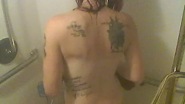 Snapshot of 4EyedSluttyGinger chatting on 01/14/26, 05:13 4EyedSluttyGinger online show from 01/14/26, 05:13