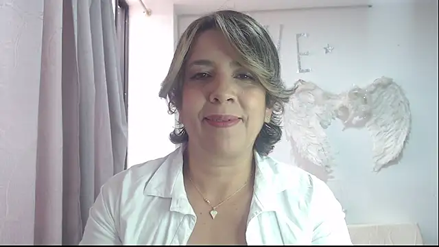 Victoria meester online show from 09/17/25, 01:35