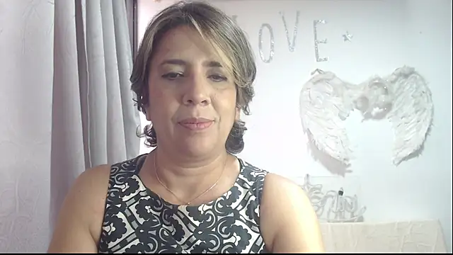 Victoria meester online show from 09/19/25, 08:20