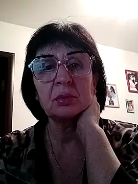 AlbinaXPretty online show from 12/23/24, 08:03