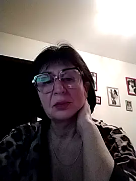 AlbinaXPretty online show from 12/25/24, 08:28