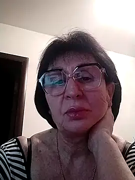 AlbinaXPretty online show from 02/04/25, 08:06