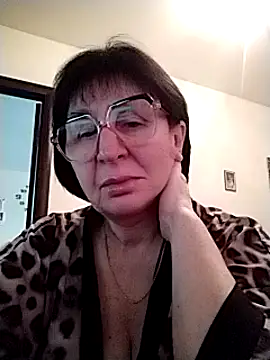 AlbinaXPretty online show from 02/09/25, 08:11