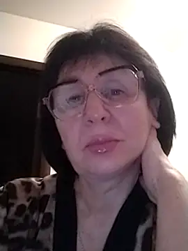 AlbinaXPretty online show from 03/21/25, 08:08