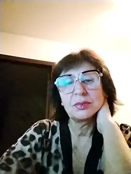 AlbinaXPretty online show from 10/24/25, 08:05