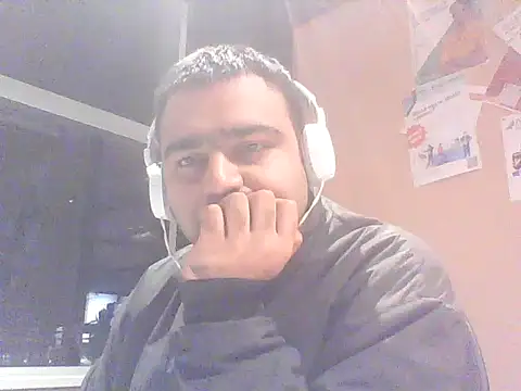 JohnBond009 online show from 01/28/25, 05:56