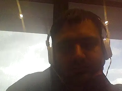 JohnBond009 online show from 03/26/26, 09:48