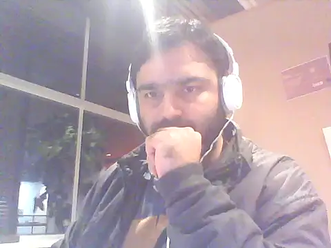 JohnBond009 online show from 04/15/26, 07:58