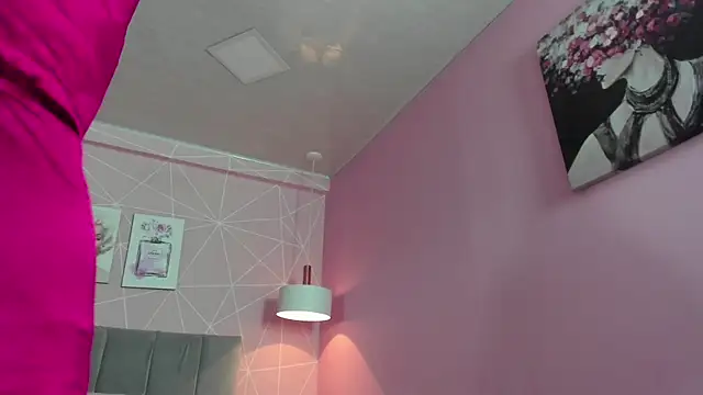 dolly zoe online show from 03/13/25, 04:27