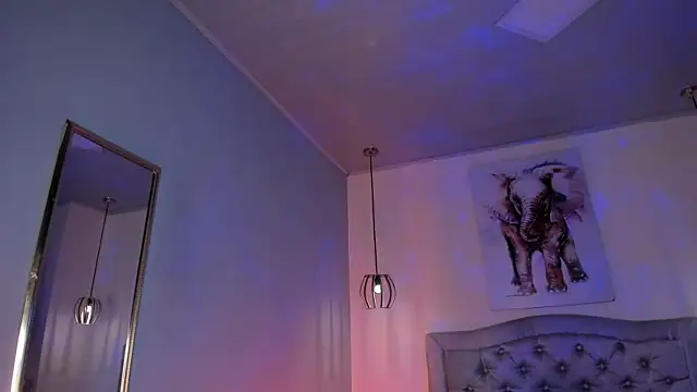 ayshel   online show from 02/18/26, 07:10